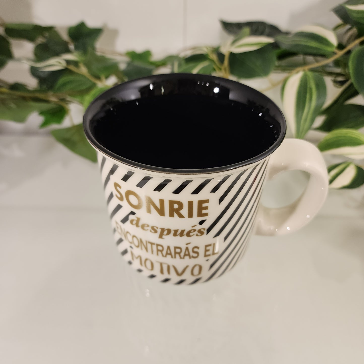 Taza Jumbo "Sonrie despues encontraras el motivo"