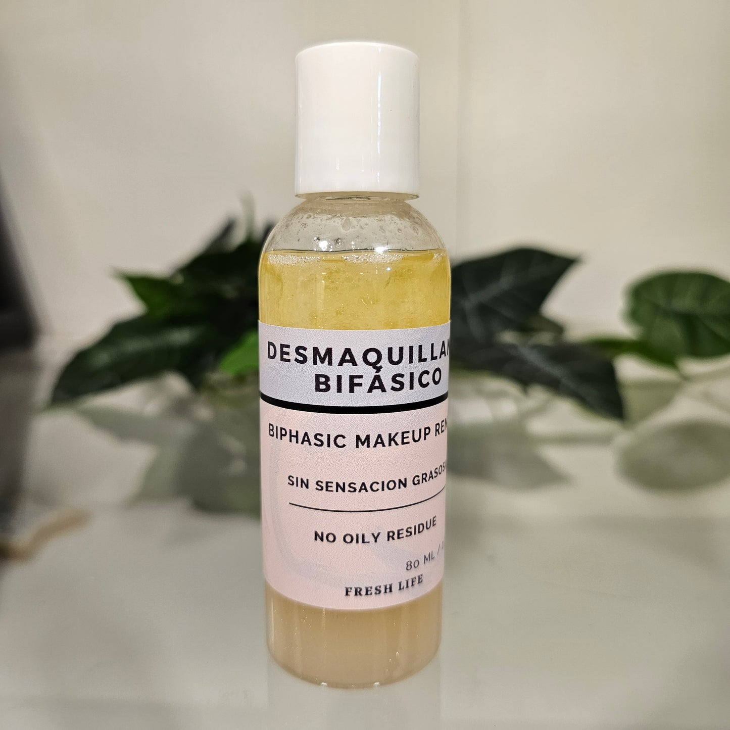 Desmaquillante Bifásico Sin Sensación Grasa - 80 ml