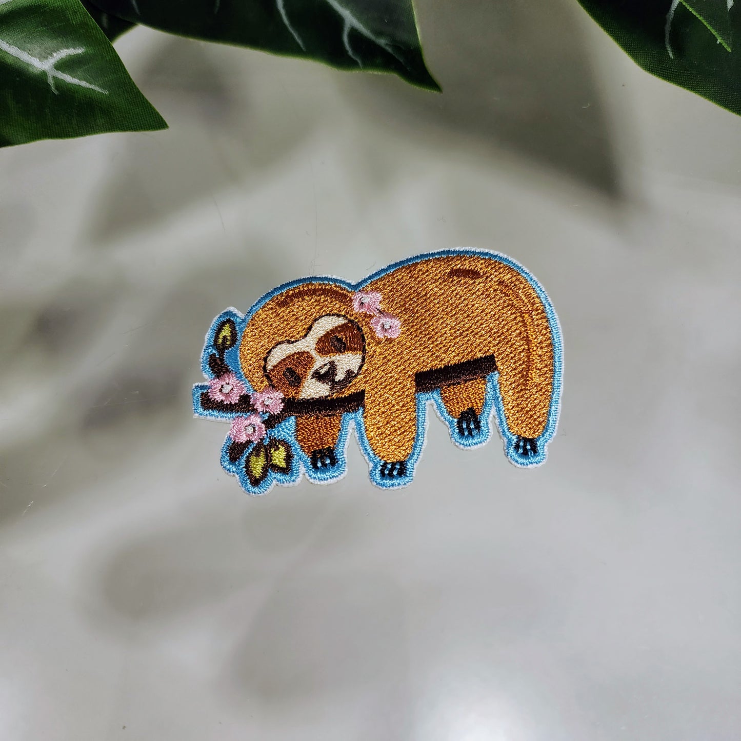 Parche bordado “Pereza floral”