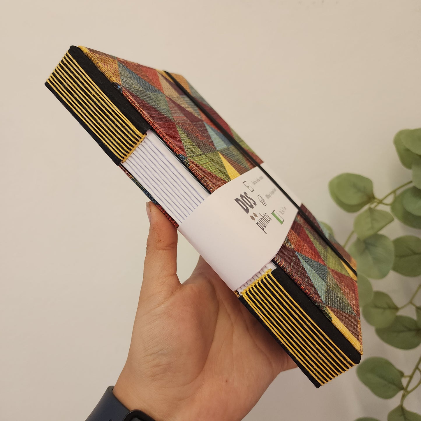 Libreta Pasta Dura Cosida | Triangulos Colores | Blanca