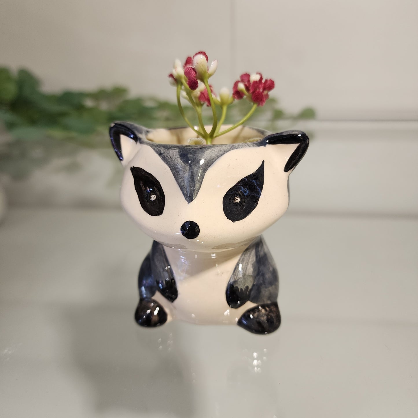 🦝 Maceta Mapache Mini – Esmaltado a Mano
