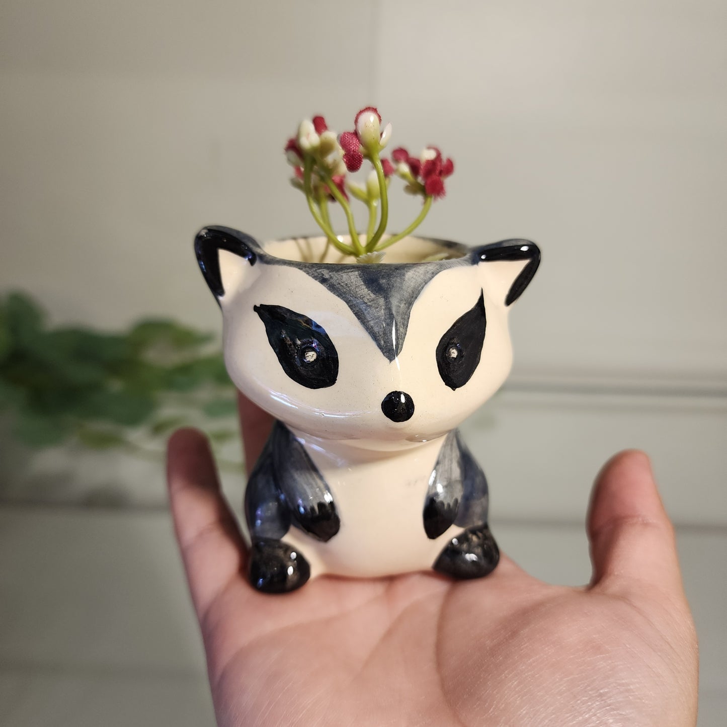 🦝 Maceta Mapache Mini – Esmaltado a Mano