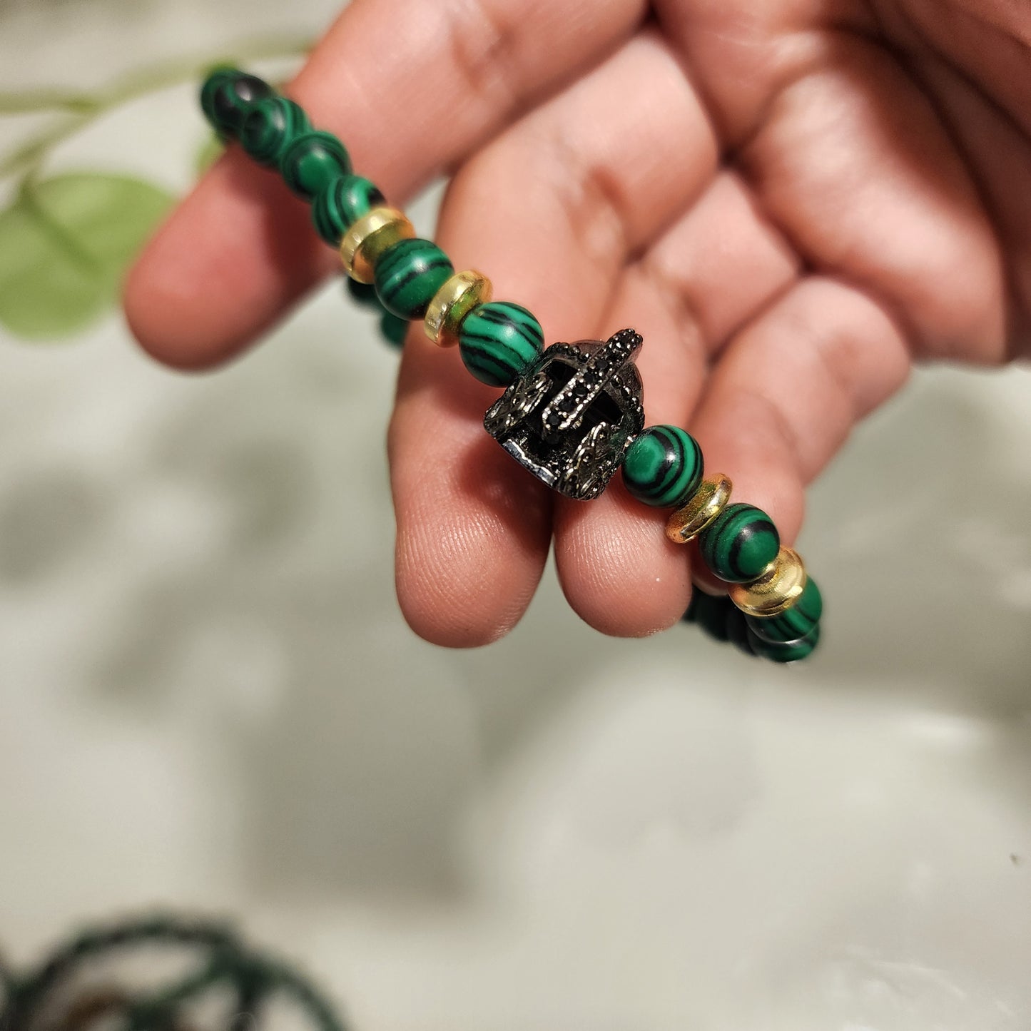 Pulsera Malaquita y Casco de Guerrero
