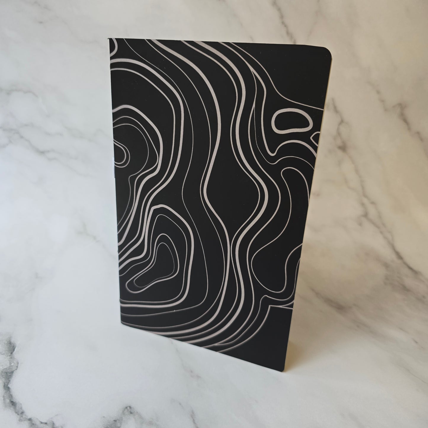 Libreta Delgada Lineas Plata