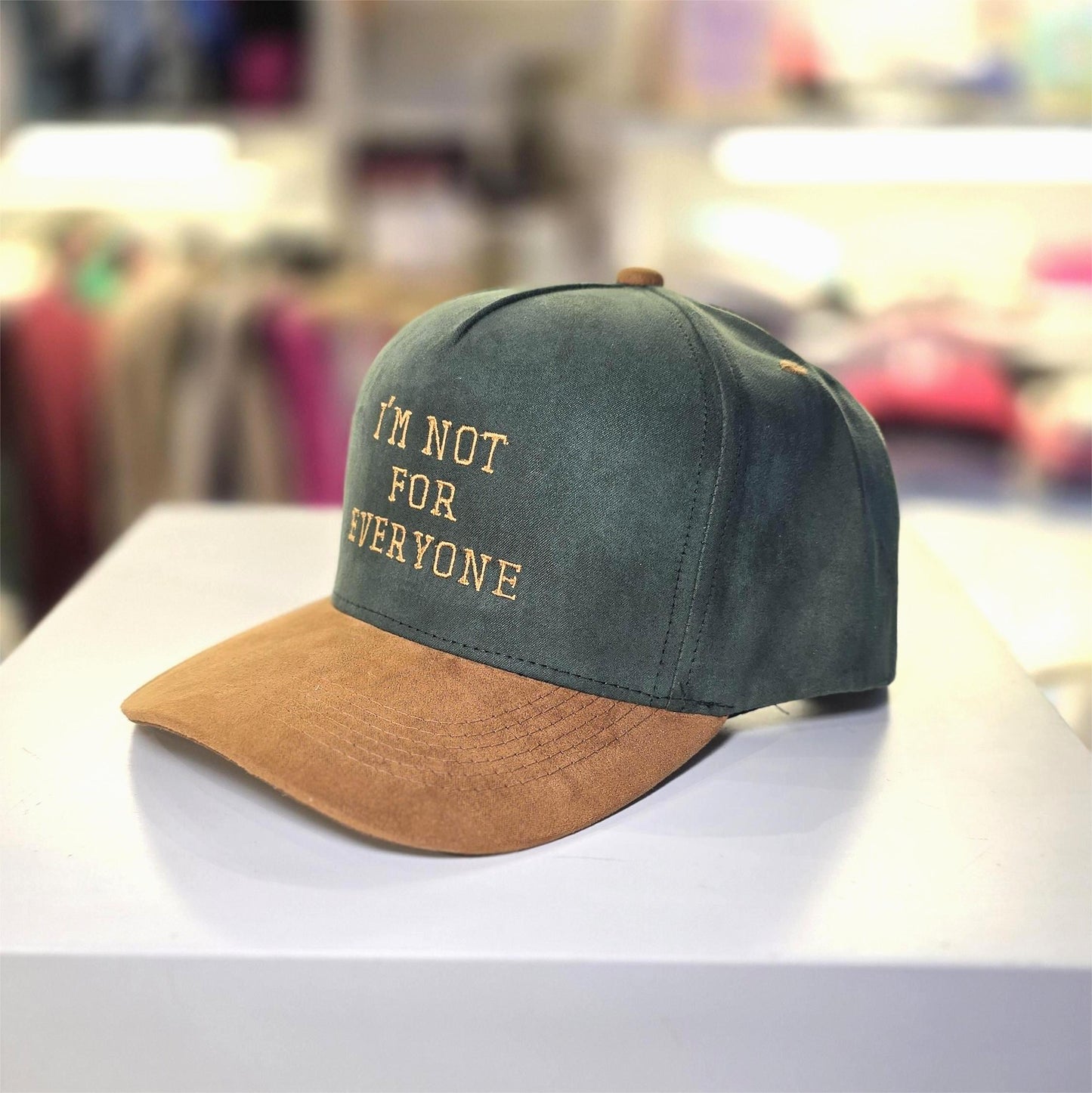 Gorra de gamuza "I´m Not For Everyone"
