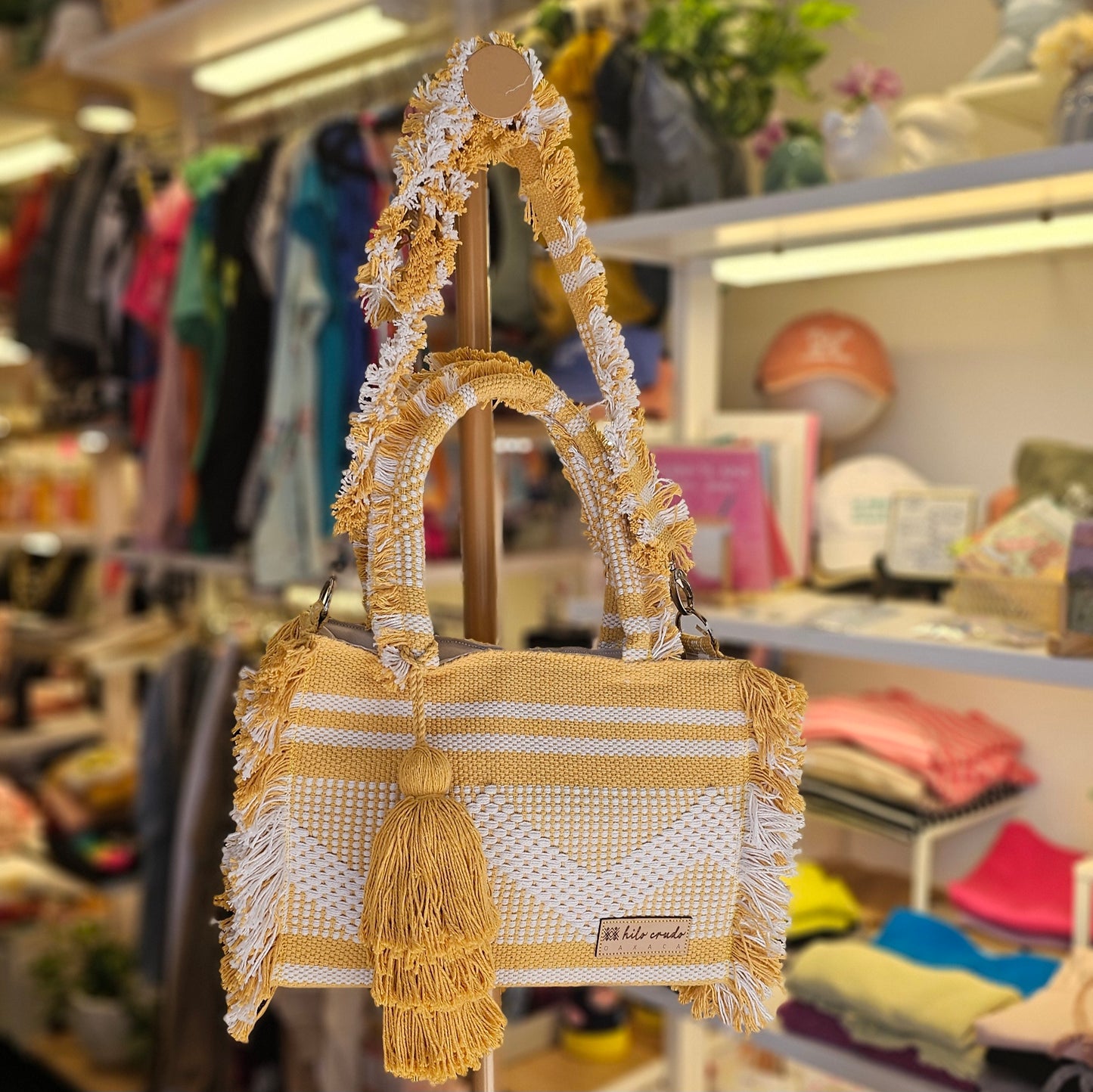 Bolsa de mano artesanal de Oaxaca - Amarilla