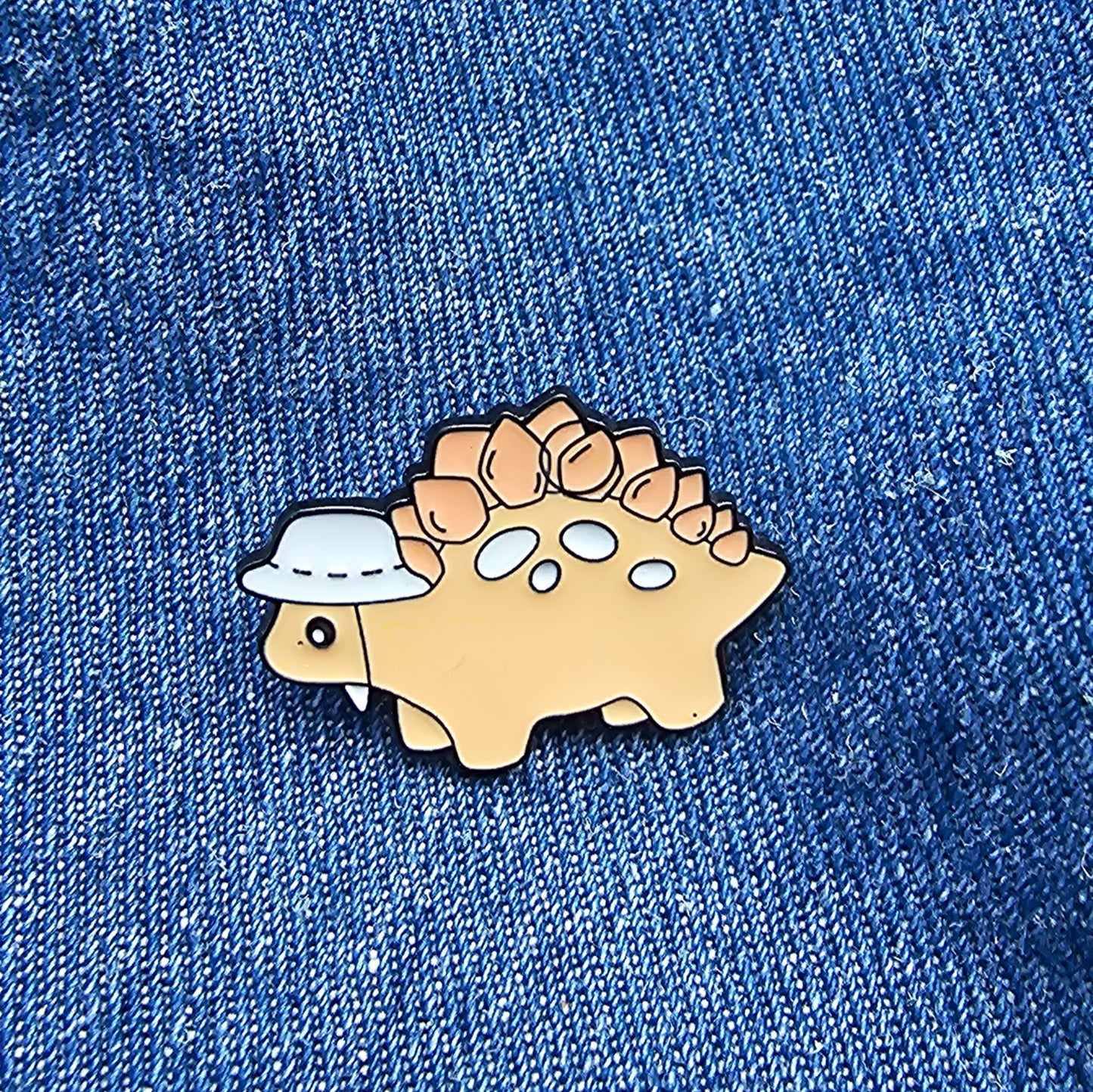 Pin Dino Explorador