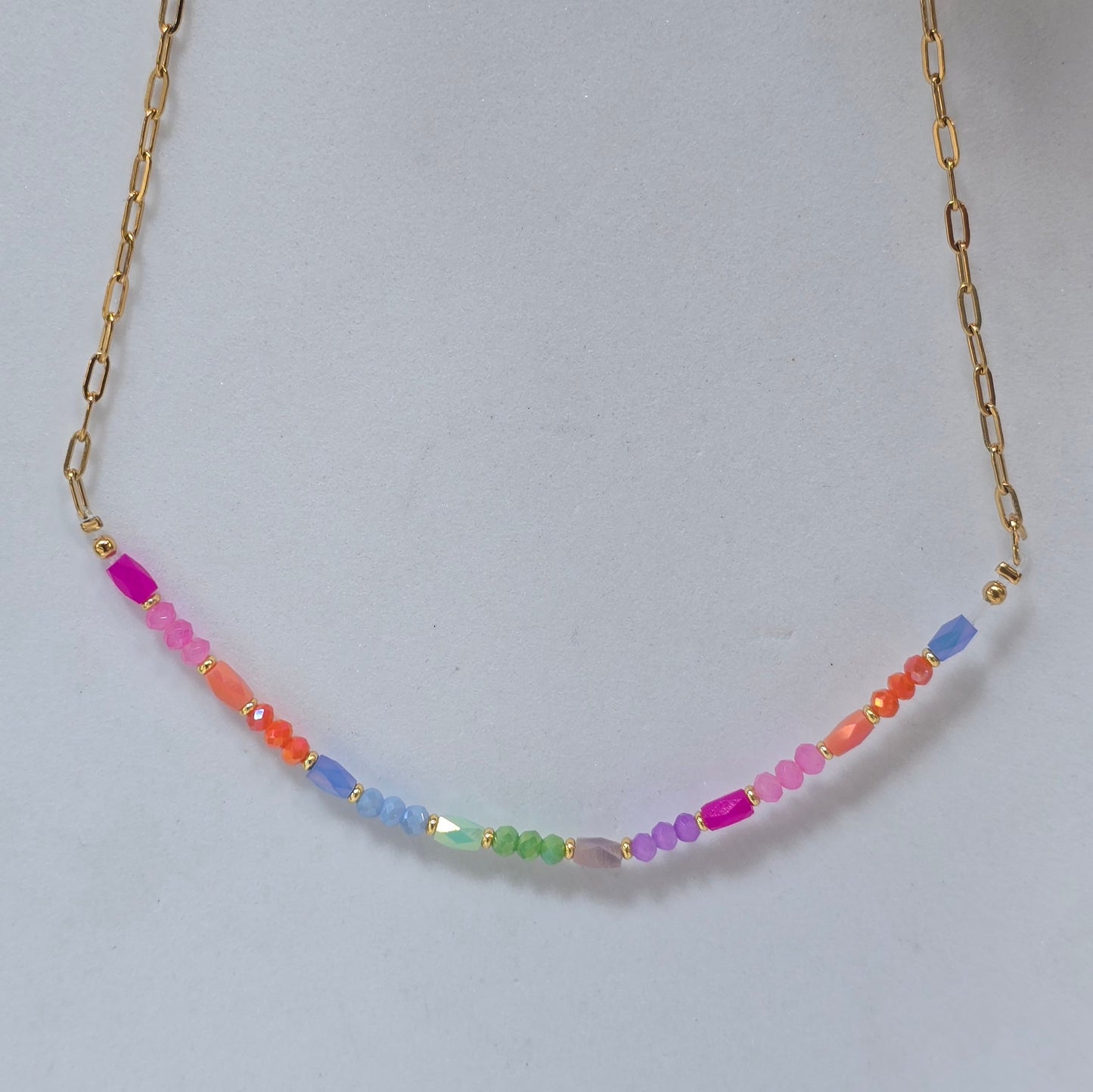 Collar rainbow facetado 🌈