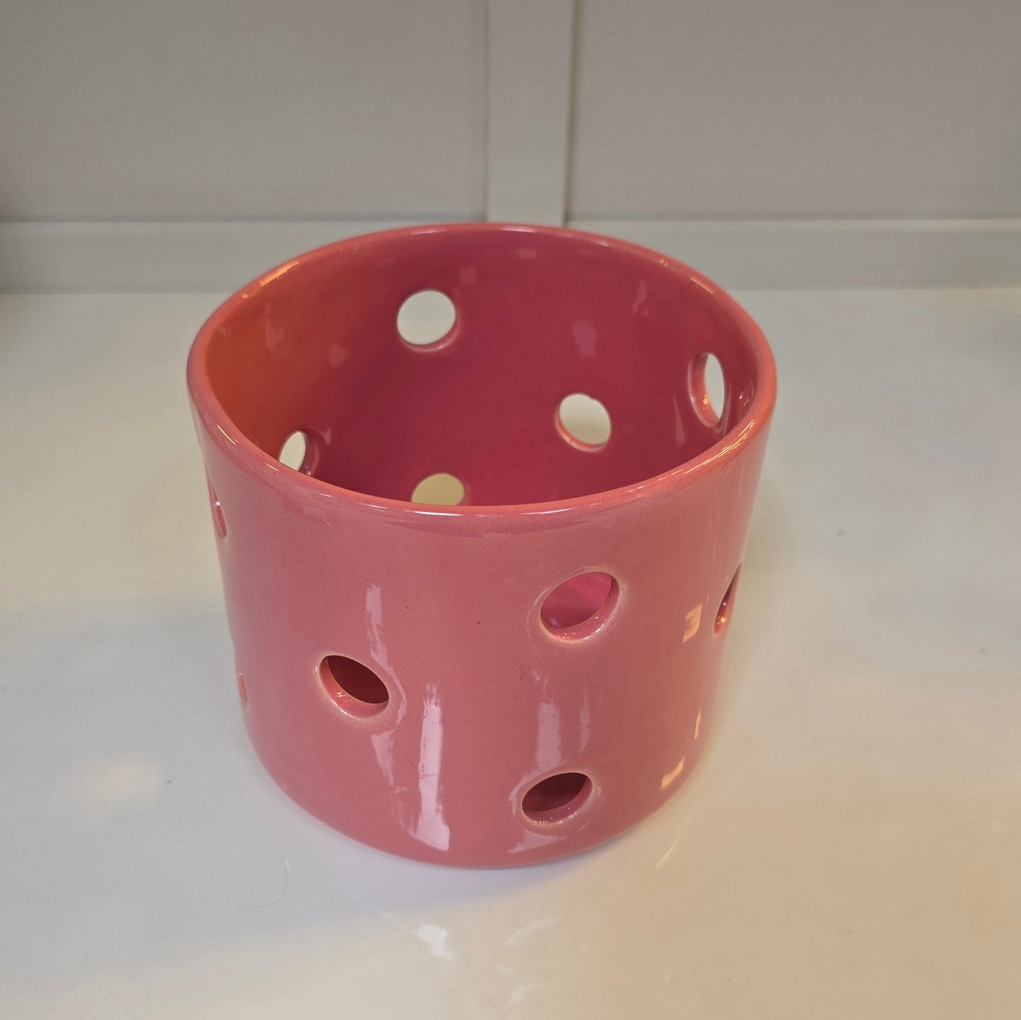 🍭🌷 Maceta Orquídea Rosa Chicle – Coqueta, alegre y con mucha onda.