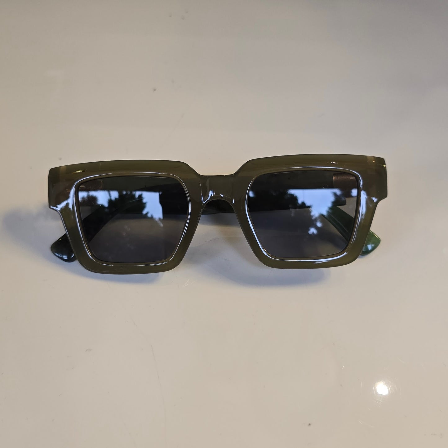 Lentes "Olive" en verde militar