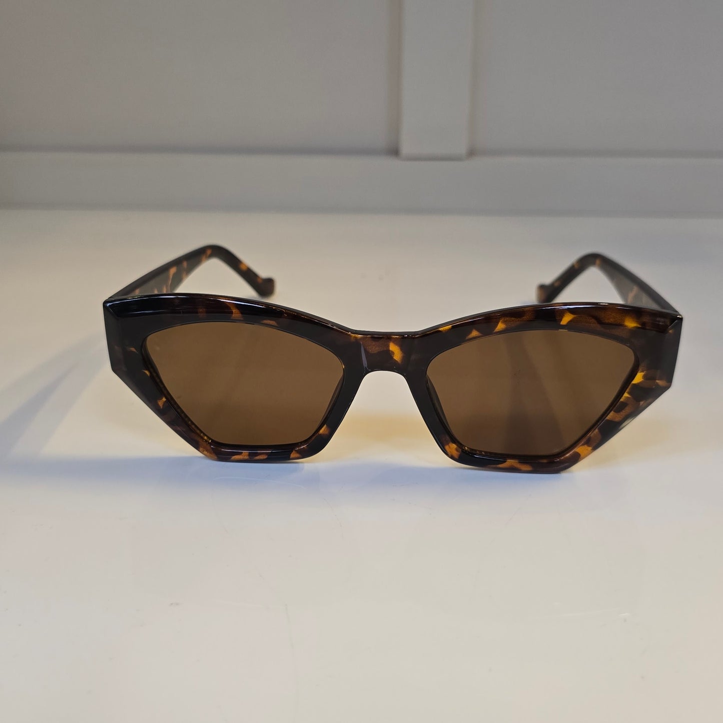 Lentes "Roxy" estilo cat-eye angular