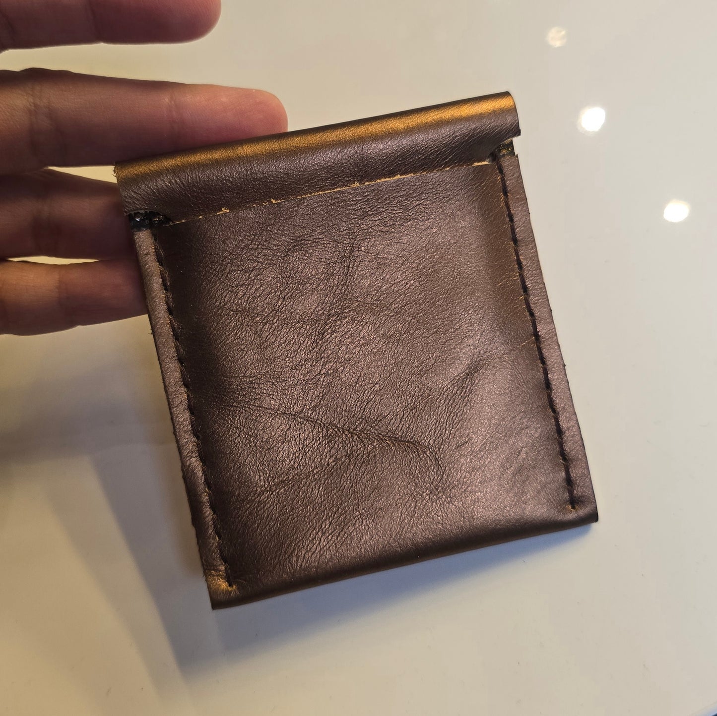 Monedero de piel café