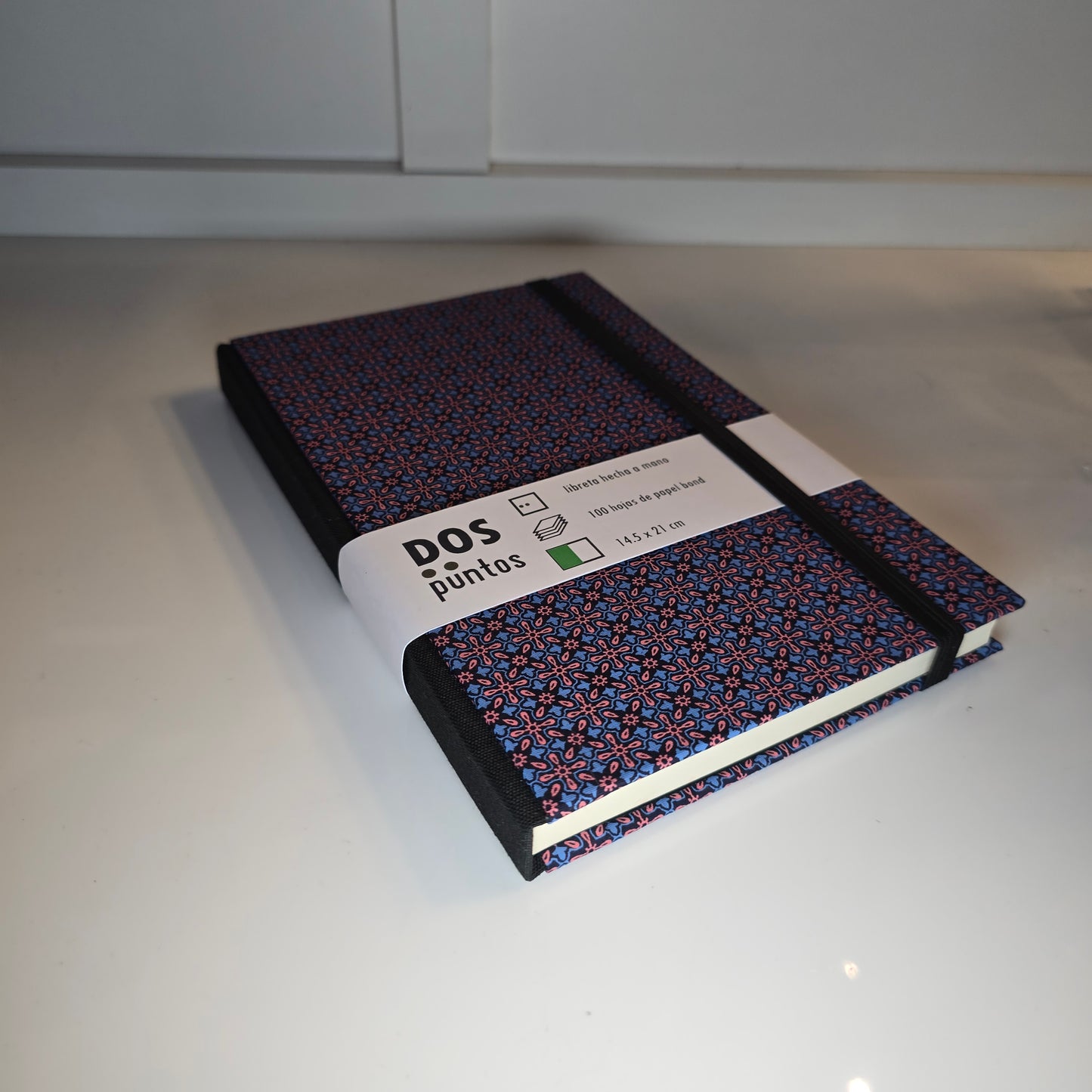 Libreta Pasta Dura de Tela Formas