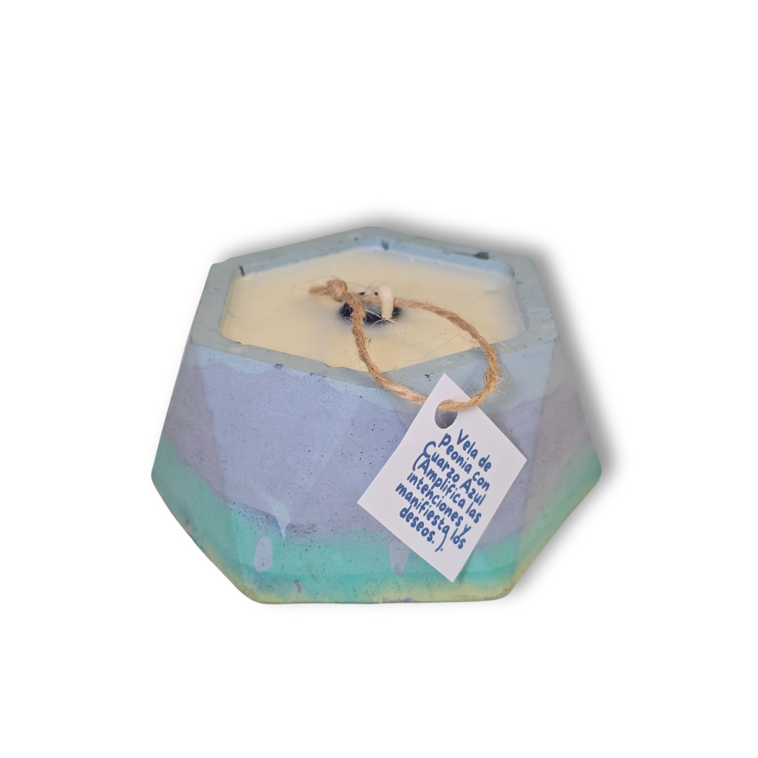 Vela Hexagonal Peonia con Cuarzo Azul