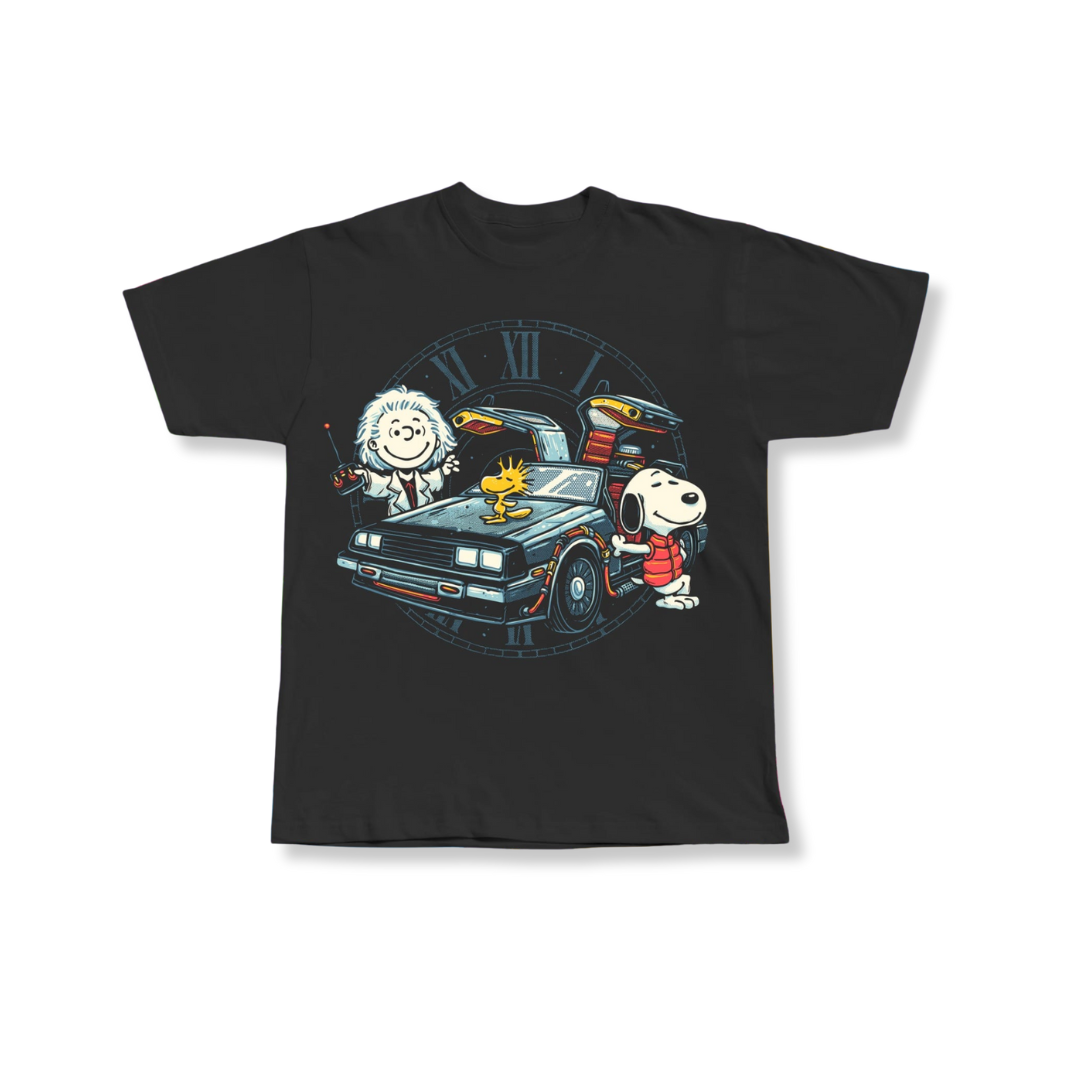 Playera Unisex Snoopy Volver al Futuro