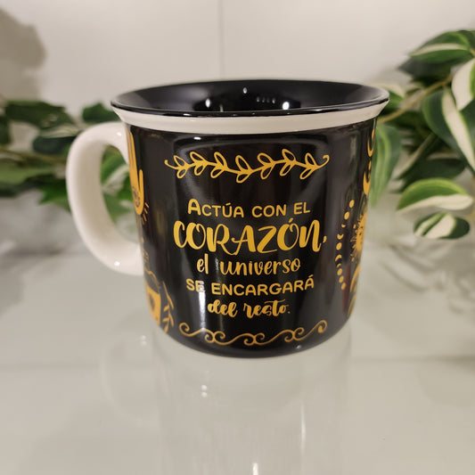 Taza Jumbo "Actua con el corazón"