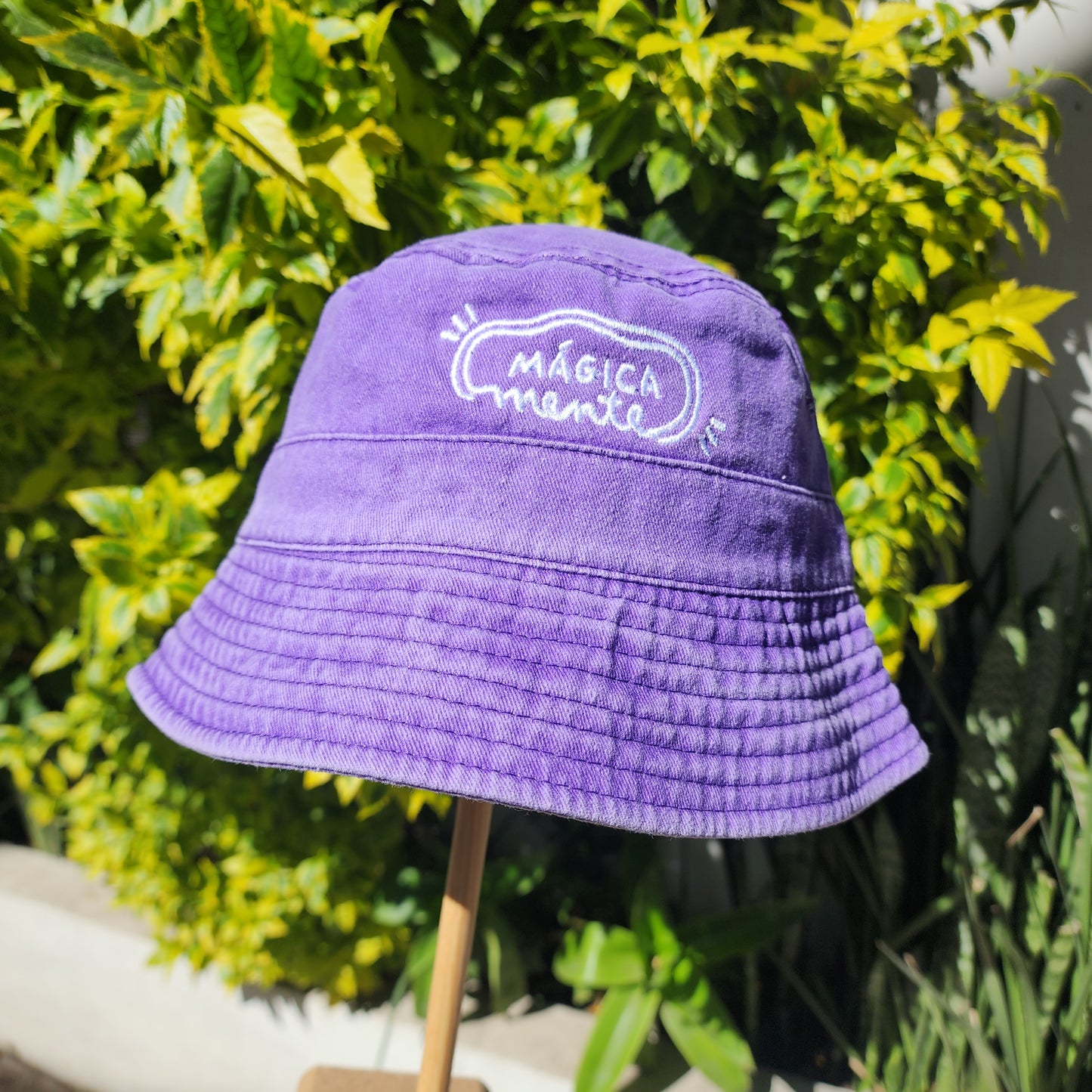 Bucket Hat Magica Mente Morado