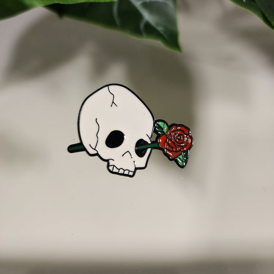 Pin Craneo Rosa