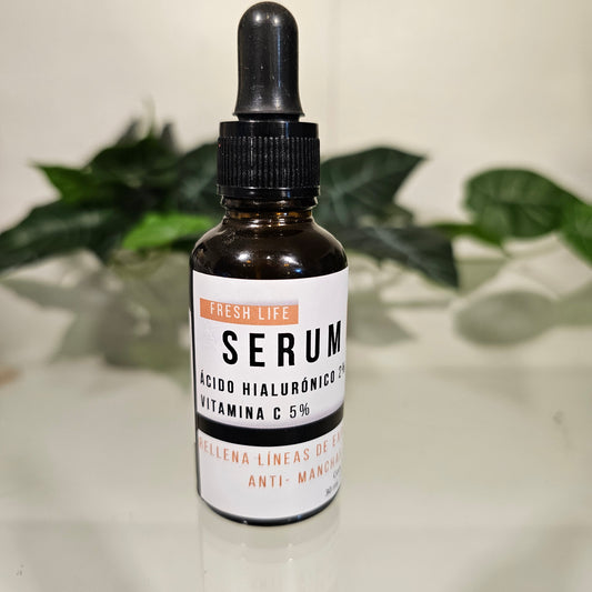 Serum Rejuvenecedor con Ácido Hialurónico 2% y Vitamina C 5%