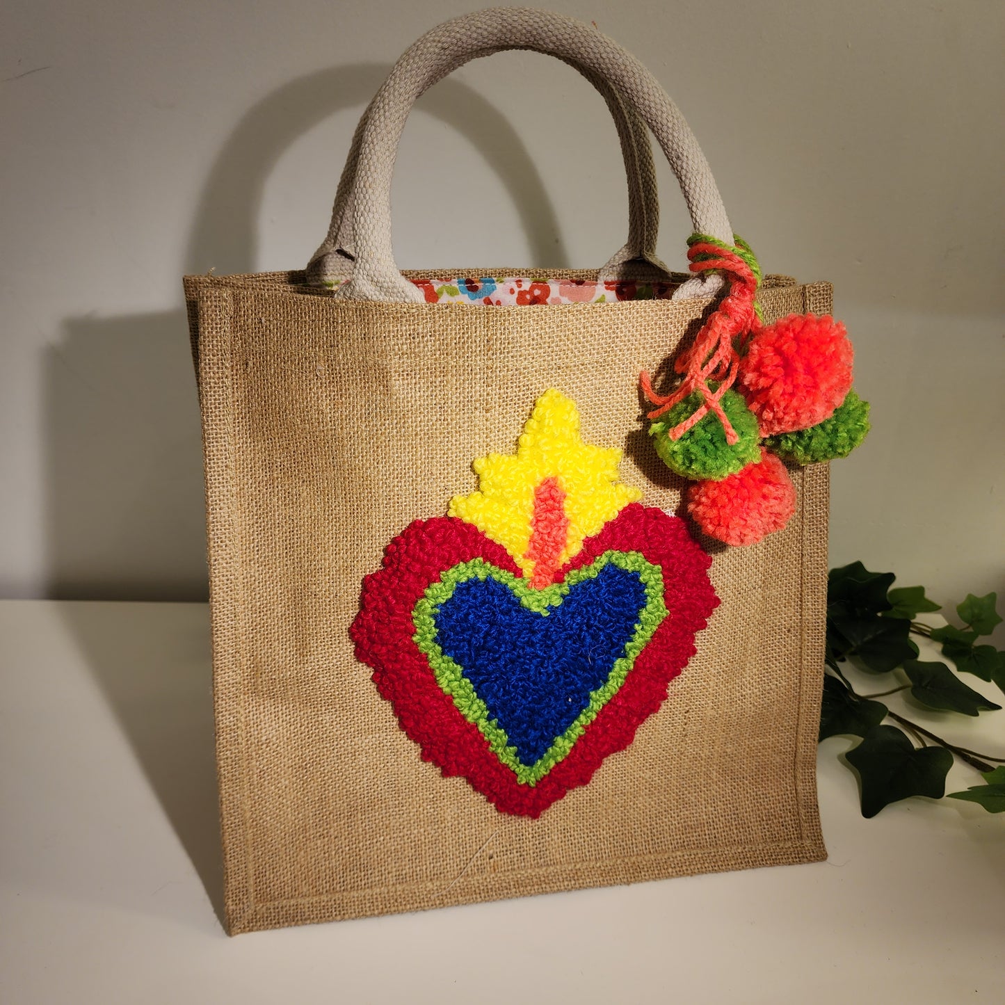 Bolsa De Yute Con Bordado de Sagrado Corazón