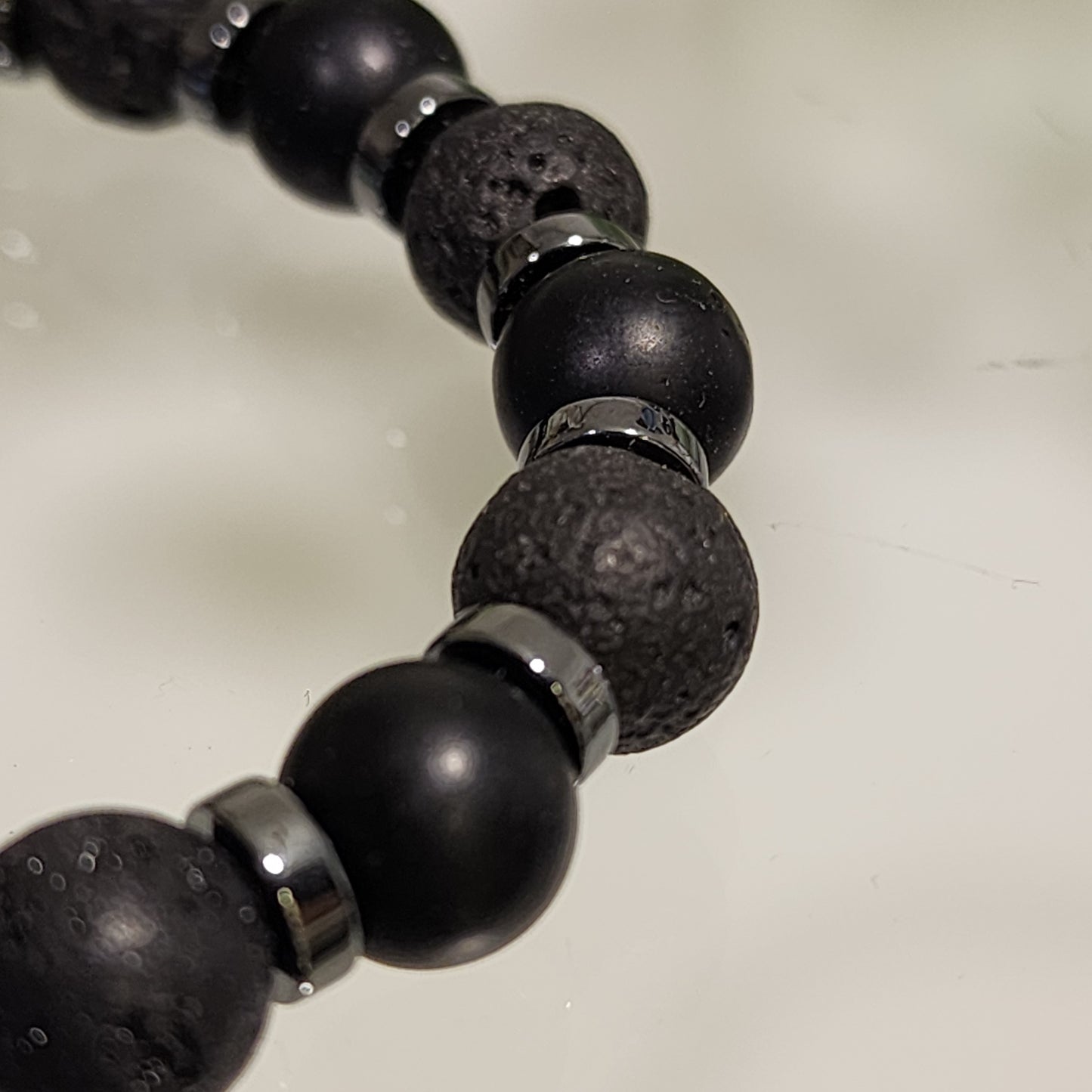 Pulsera Onix - Volcanica - Hematita