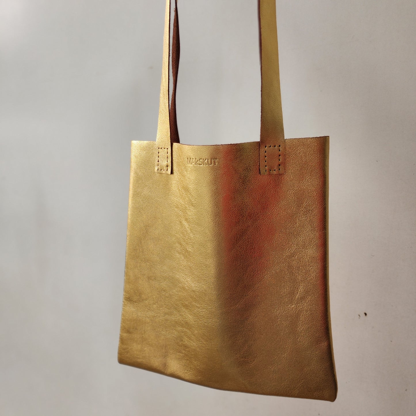 Tote de Piel Dorada Chica