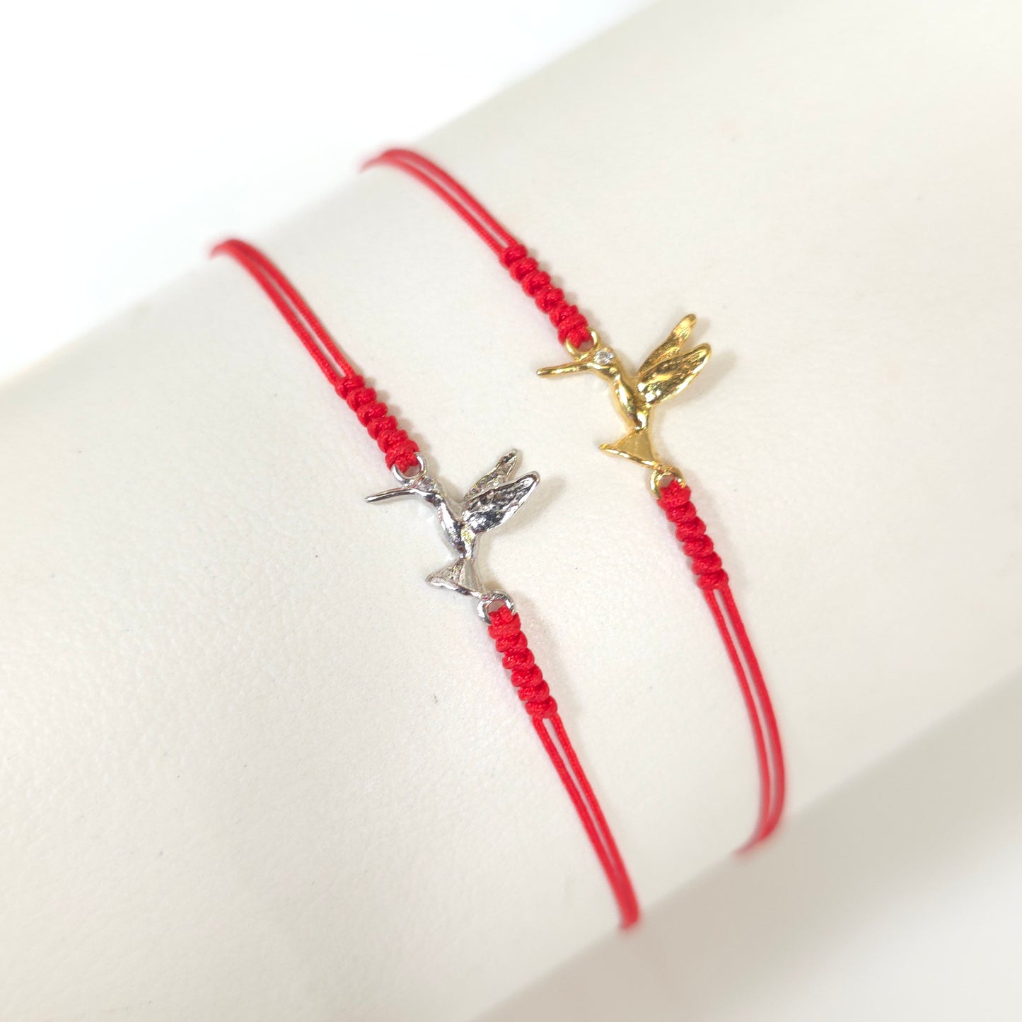 Pulsera Colibrí hilo rojo