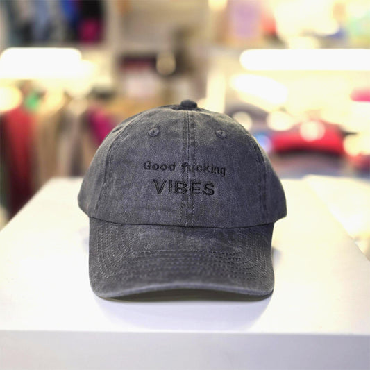 Gorra "Good Fucking Vibes"