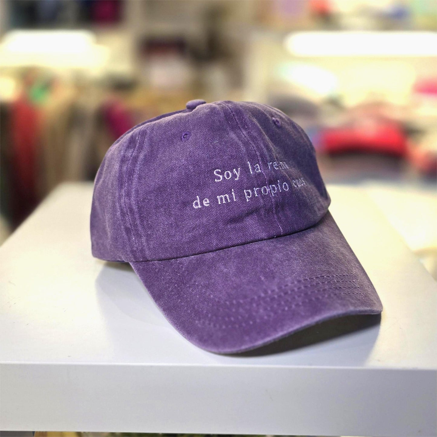 Gorra "Soy la reina de mi propio caos"