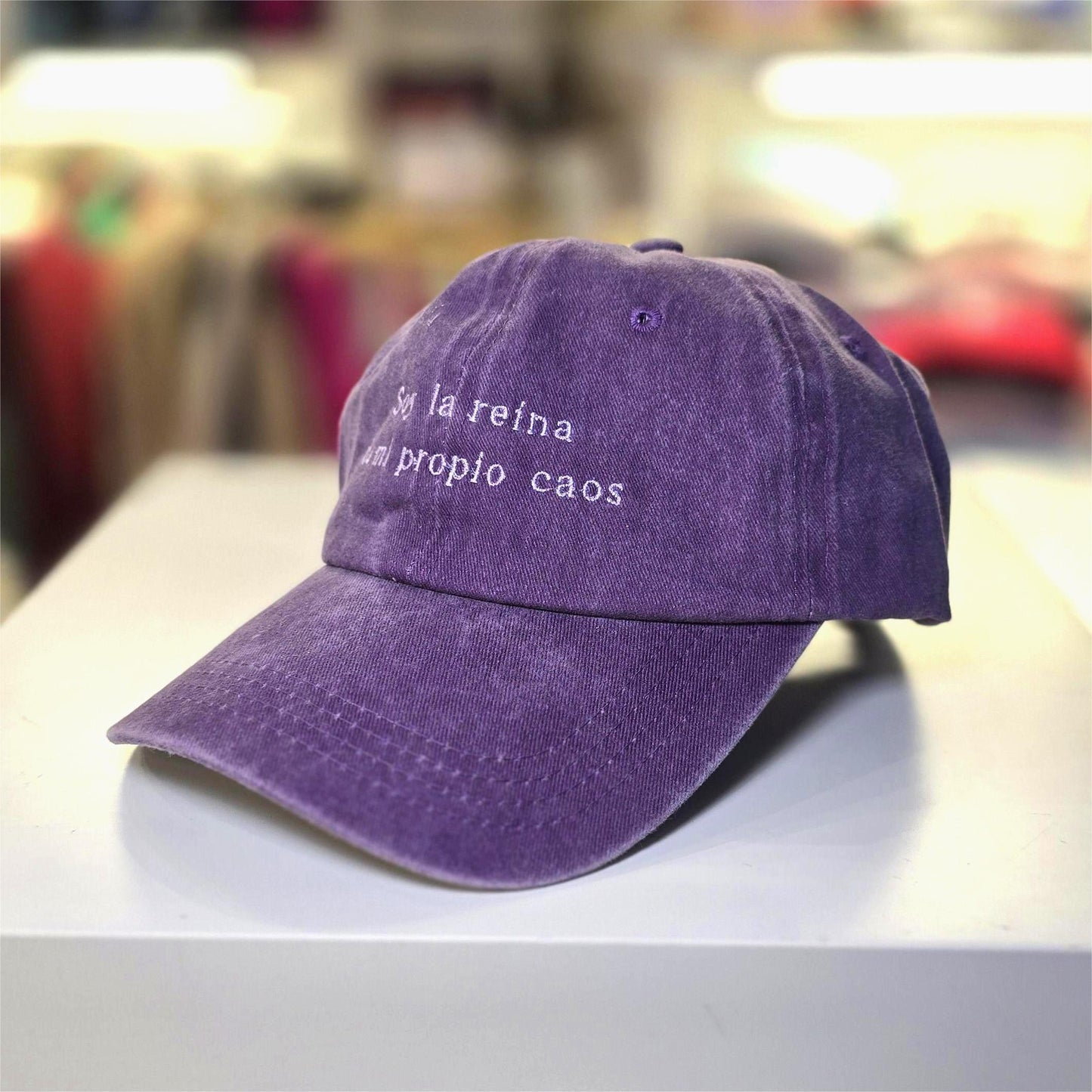 Gorra "Soy la reina de mi propio caos"