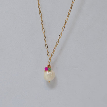 Collar perla barroca con mini cuentas 🍒