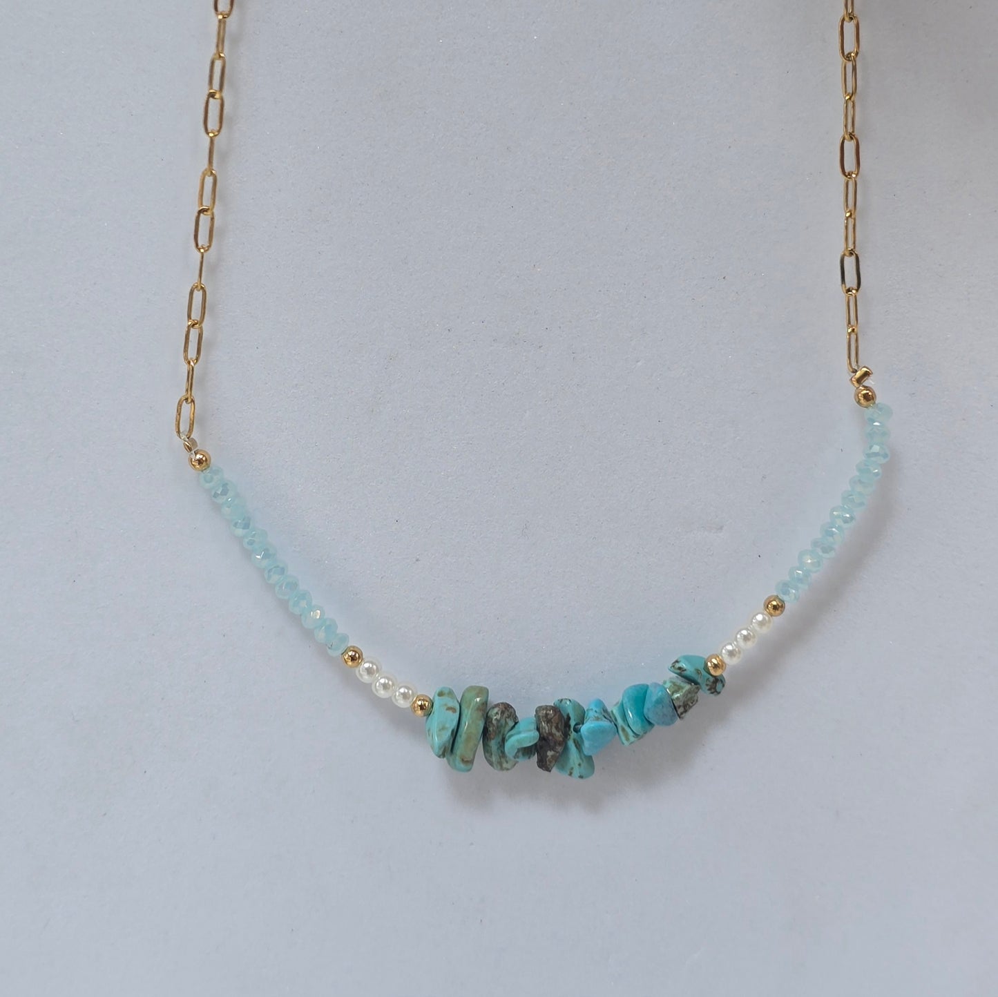 Collar turquesa con perlitas 💧