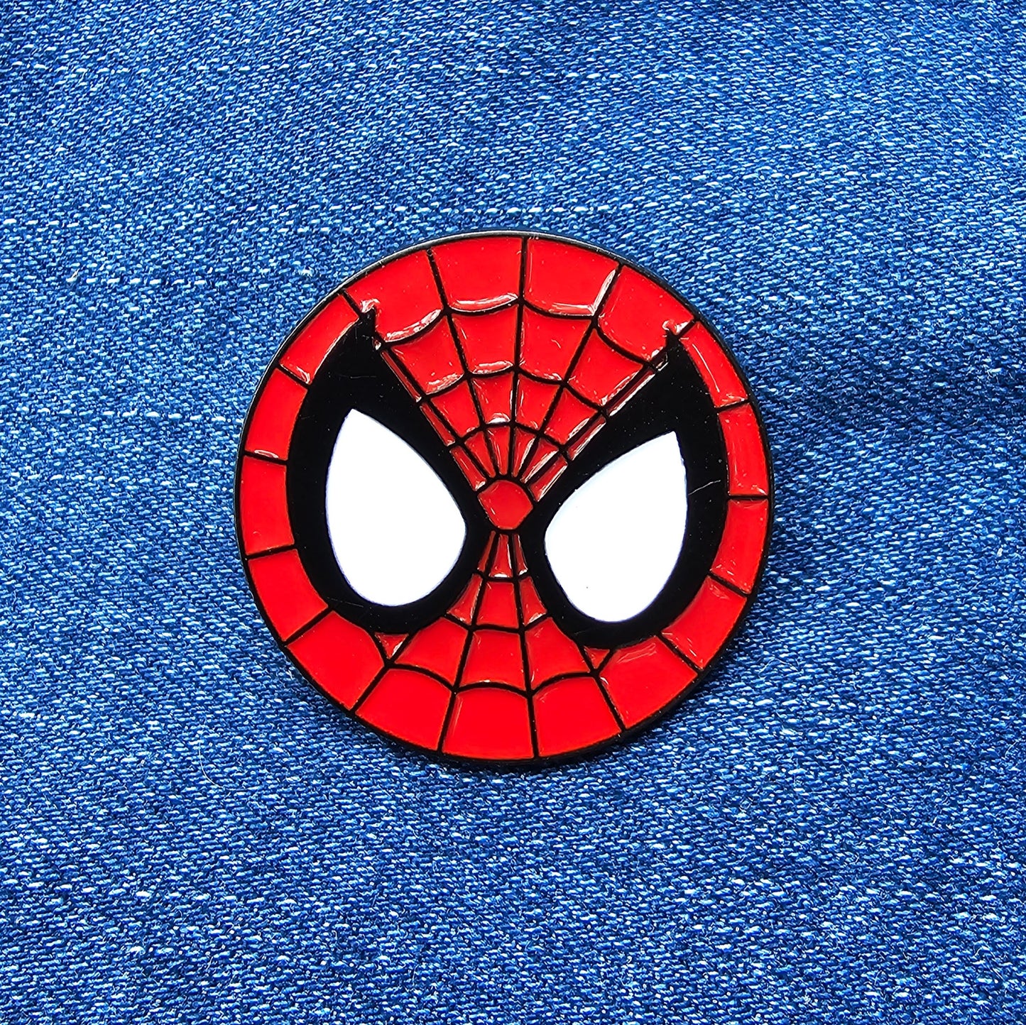 Pin Spider Face