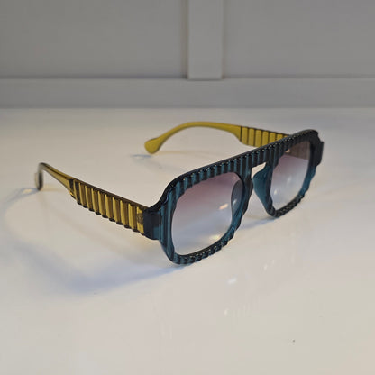 Lentes "Galáctica" en azul y amarillo