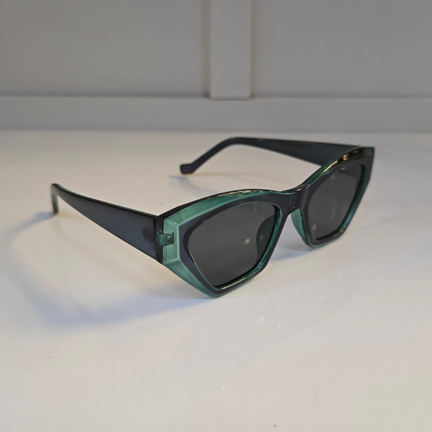 Lentes "Jade" en verde profundo