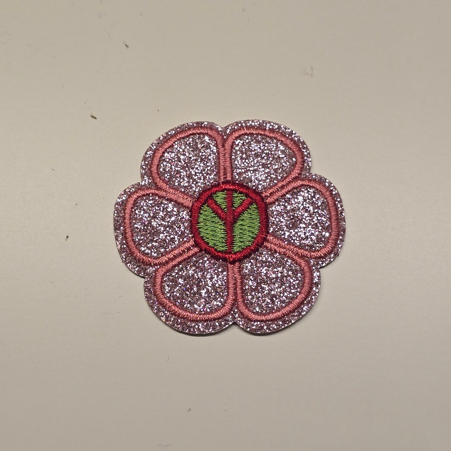 🌸 Parche flor "Peace & Glitter"