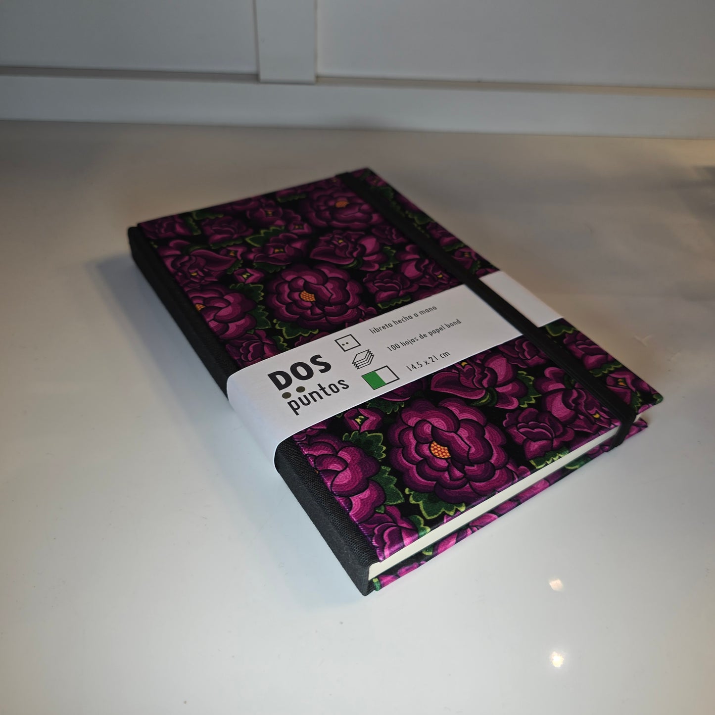 Libreta Pasta Dura Flores de Tela Moradas