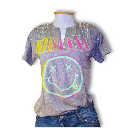 Playera Gris Nirvana Con Hombreras