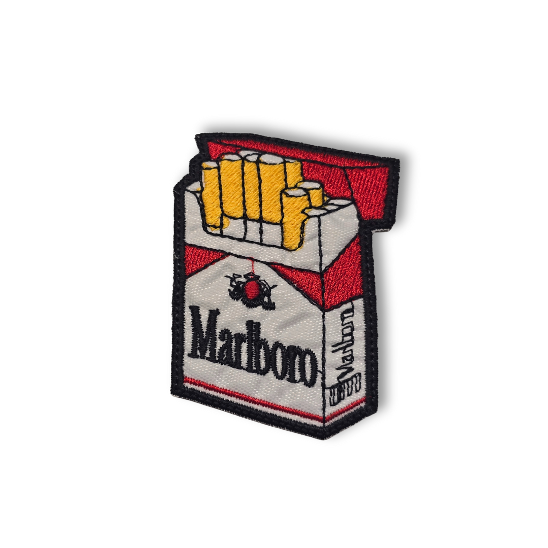🚬 Parche “Marlboro estilo pop”