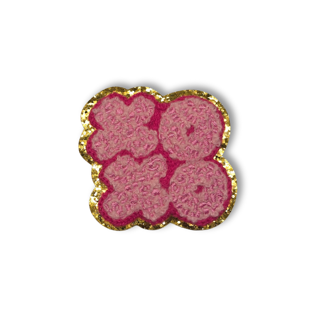 💖 Parche “XOXO” peluchito rosa