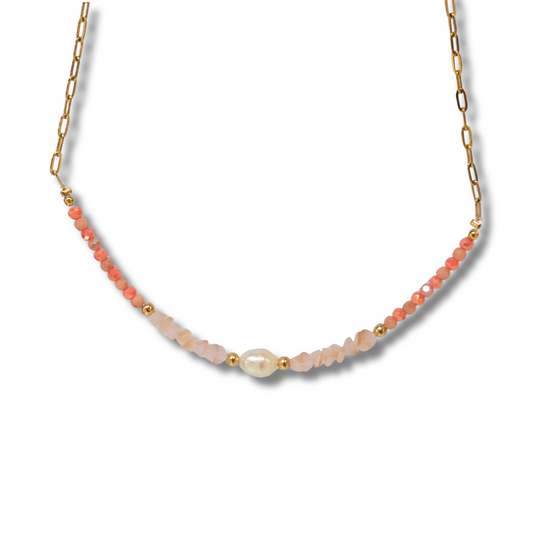 Collar coral con perla central 🌸