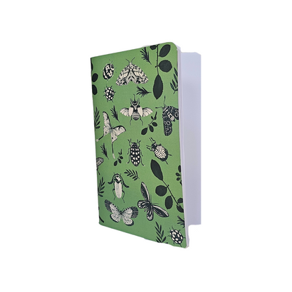 Libreta Delgada “Insectos Voladores”
