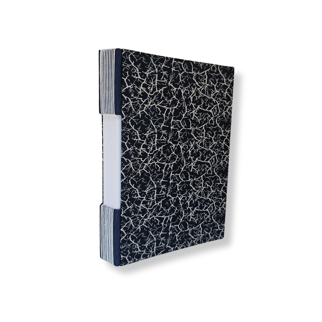 Libreta Pasta Dura Cosida | "Raíces de Plata" | Rayas